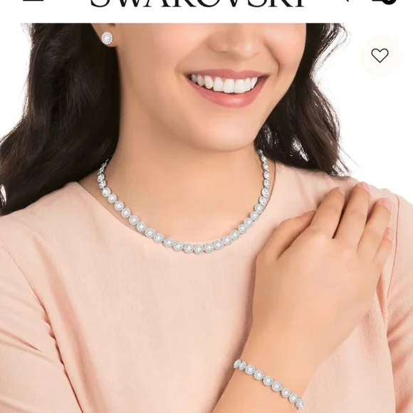SALE❣️Gorgeous Swarovski Una Angelic Necklace Bracelet & Studs Set - Picture 3 of 12